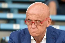 科里纳：现如今当裁判真不容易图片