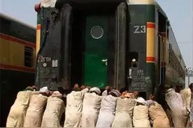 印度那些奇葩事儿：这是一个自带bug的民族图片