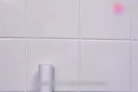 洗衣机如何加长排水管？