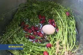 阳春三月三  来碗荠菜煮鸡蛋图片