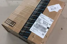 领导的新包包 MICHAEL Michael Kors Rhea Zip Small Backpack图片