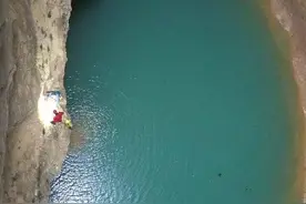 广西惊现深400多米罕见天坑！洞穴内竟有奇特物种！图片