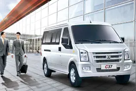 东风小康C36/C37开启全能微客时代图片