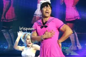 闪瞎眼！无法相信这个粉红金刚芭比就是金钟国图片