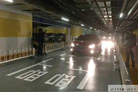 五棵松地下停车场开通试运营 缓解301医院停车难图片