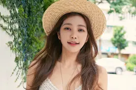 台湾“冻龄美女”许路儿 这才是40岁本该有的样子图片