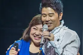 英文没学好 伍思凯自嘲只能当“亚洲巨星”图片