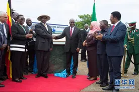 世界最长电加热石油管道在坦桑尼亚奠基图片