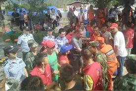 457公里大转移·从九寨沟到成都 6250名游客的回家路图片