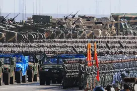 跟着军网了解阅兵各个方（梯）队 9个作战群图片