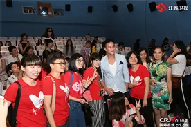 《那年花开》何润东演绎完美暖男 片场被孙俪催生孩子图片