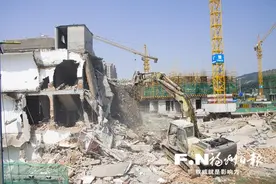 最后一栋违建被拆　魁岐片安置房拆迁交地任务完成图片