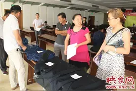 光山县供电公司：为职工定制劳保工作服图片