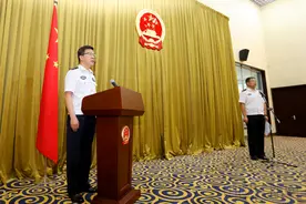 首都机场公安分局隆重举行首次宪法宣誓仪式图片