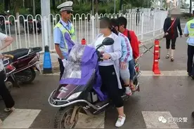 交警重拳出击查处电动自行车非法营运见成效图片