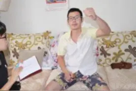 孝感又现英勇救人“托举哥”图片