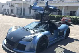 土豪开1300万的豪车到车管所上牌没人认识图片