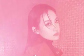 宋茜最新杂志大片 迷幻灯光配冷酷眼神表现力超强图片