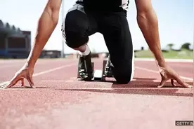 Start和begin到底怎么用，你真的知道吗？丨BBC听英语图片