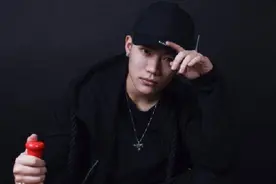 PG One 和 GAI 各自代言又出口水广告歌，这样真的好吗？图片