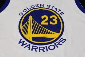 冠军队卖出NBA最高价球衣广告 日本电商乐天3年6000万美元搞定勇士图片