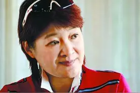 奥运冠军携手篮球名将为2016海南露博会“添彩”图片