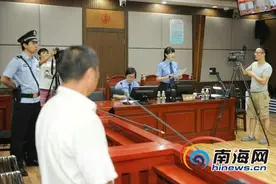 生产凉皮海蜇丝里添加明矾 海口一作坊老板受审图片