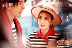 《极速4》贾静雯潜水变美人鱼 强子星月选对手成纠结帝图片