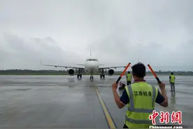 “航空+旅游”跨界融合助推江西经济“飞”起来图片