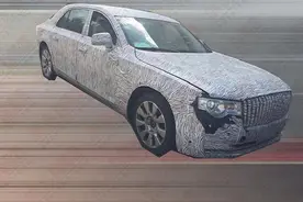 L5同款内饰/4.0T发动机 红旗新D级车谍照图片