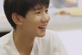 王源有意单飞？自曝3年假唱经历是抹黑团队？图片