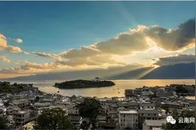 云南设118个快处快赔点处理小擦碰！假期最全交通指南请收好图片