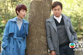 《老表，毕业喇！》：回归港味的麻辣校园故事图片