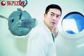 郑晓龙《急诊科医生》在人性层面讲故事图片