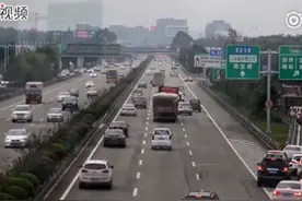 1公里要开20分钟 成灌高速上绕城太堵 相关部门已多次调研图片