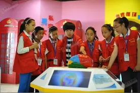 “小记者”：为学生打开一扇精彩的门图片