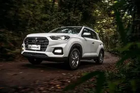 新一代硬派智能网联SUV 北京现代新一代ix35试驾图片
