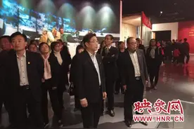 开封市第十三中学到兰考参观学习图片