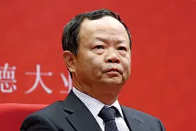 兴业证券换帅 创始元老兰荣离任图片