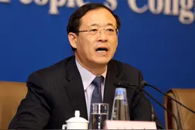 刘士余：熔断机制不具备推出条件图片