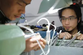 图片故事 | 漂洋过海来学艺图片