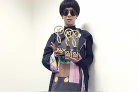 邓紫棋华晨宇颁奖礼同台 双双澄清在一起绯闻 围观群众散了吧图片