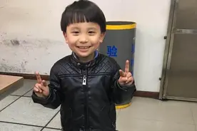 杭州小男孩无法回家：被独自丢在乐园 语言不通图片