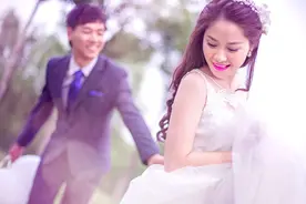 拍张诗情画意的婚纱照吧图片