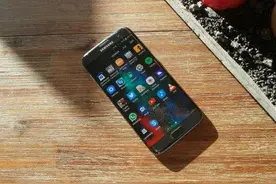 三星GalaxyS7/S7Edge上市首发销量曝光 两天突破10万台图片