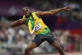 再见飞人！博尔特伤退谢幕，拒绝轮椅，站着离开赛场图片