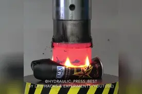 视频辟谣 发胶不让带上飞机 真的是易燃易爆吗？