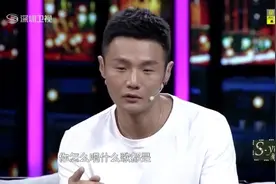 李荣浩首度回应：有人质疑我所有的歌一个调，我生下来就这样视频封面