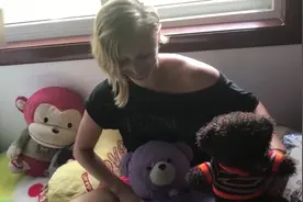 乌克兰美女在河南做演员，月入过万