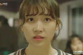 传说中的粉丝滤镜？在别人眼中尴尬的丑女，在男神眼中却是天仙！视频封面